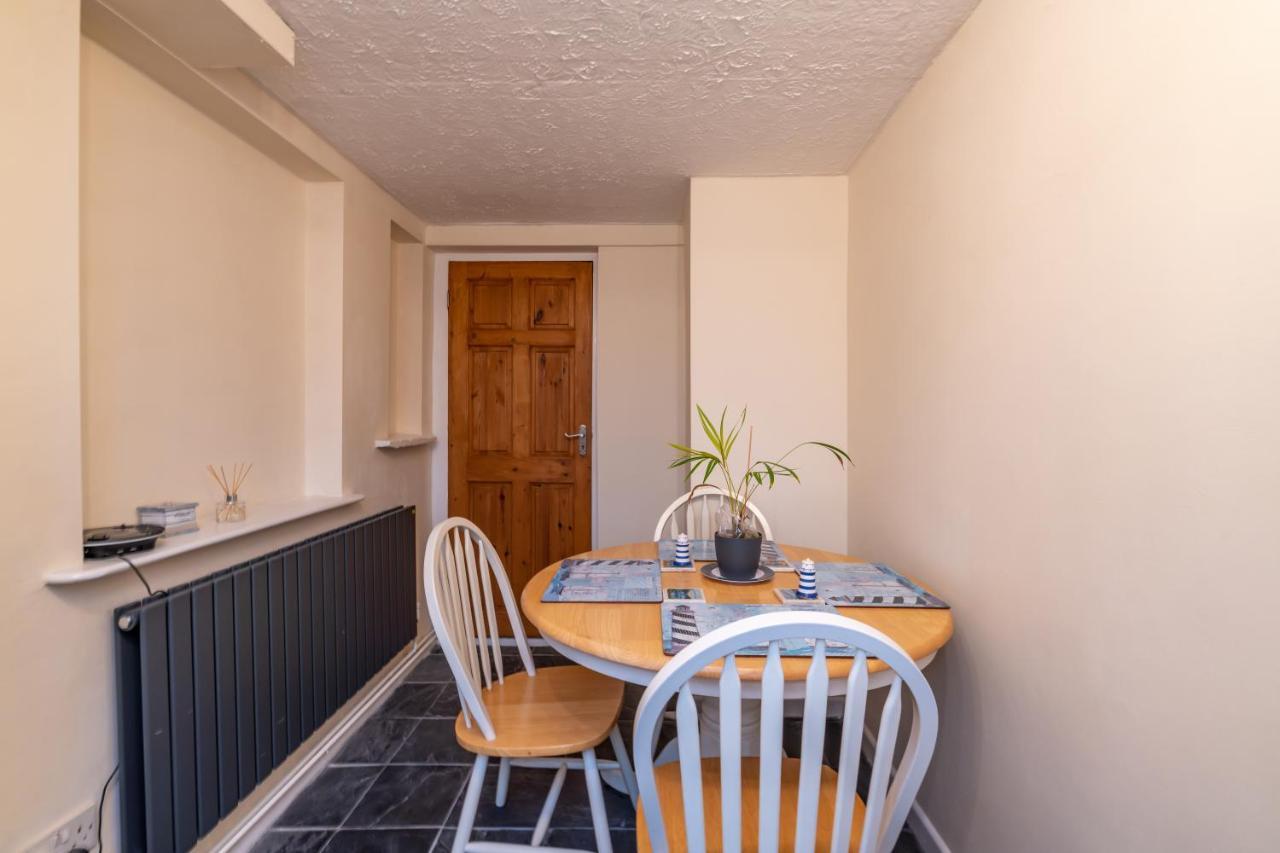 Looe Self Catering 아파트 외부 사진